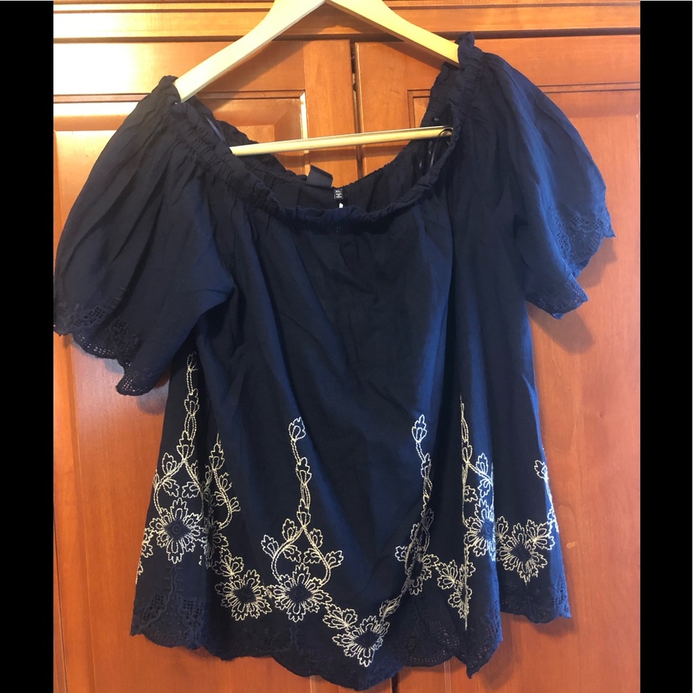 Kaari Blue Navy Top NWT Size XL